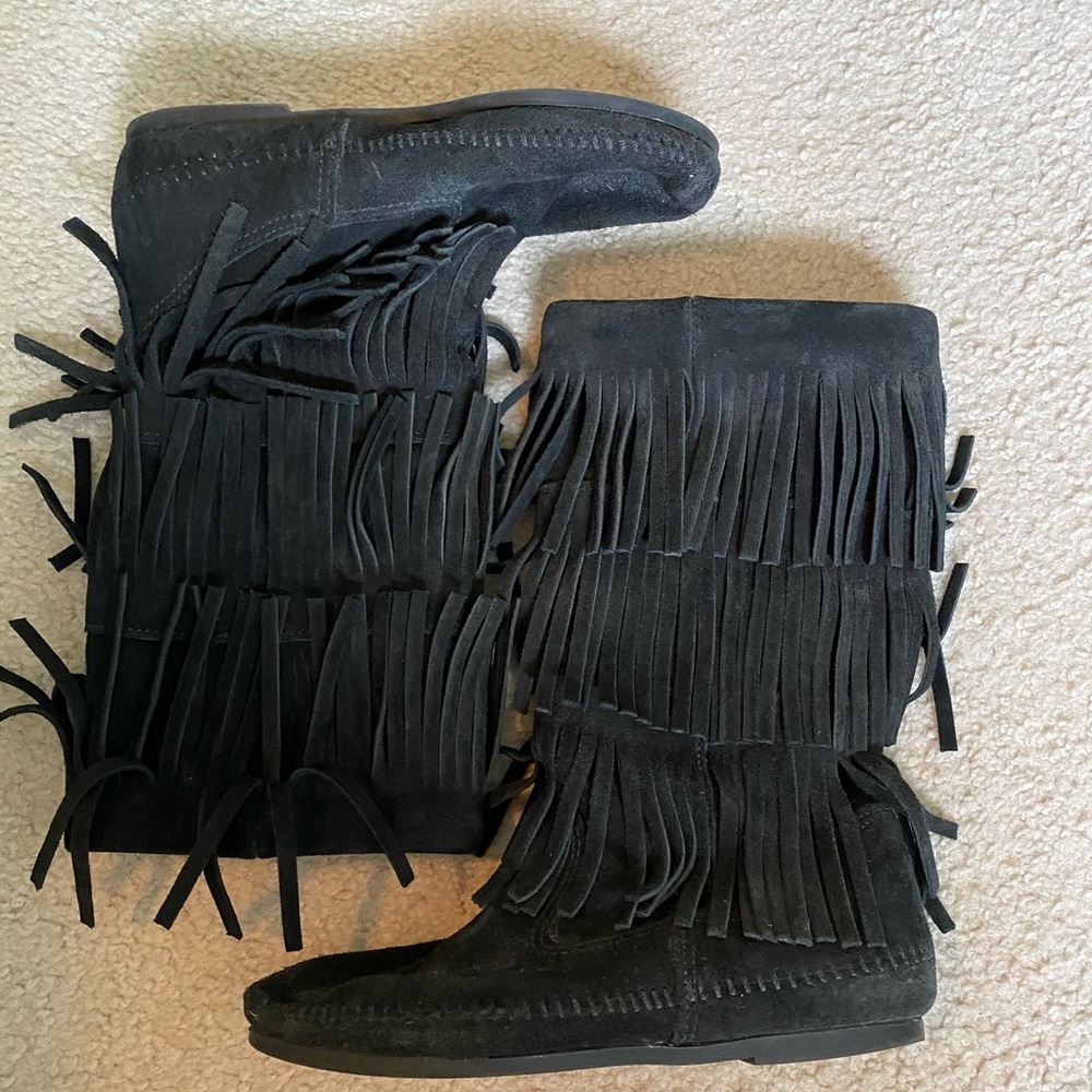 Black Minnetonka fringed boots